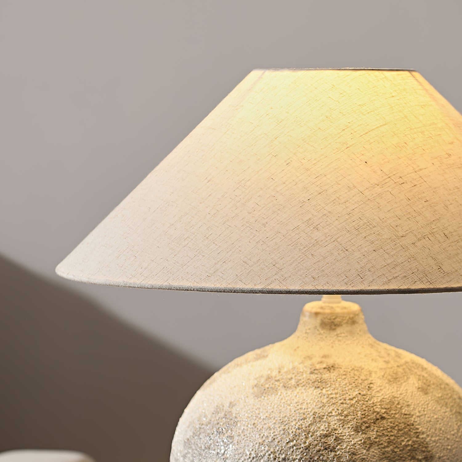 Chesterfield Glow Vintage Table Illumination