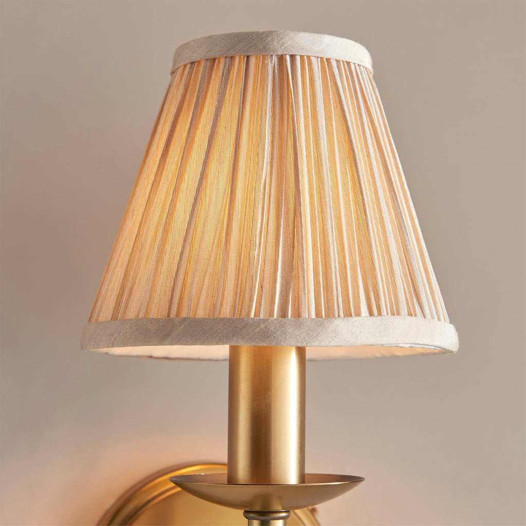 Ravenswood Vintage Lantern Sconce