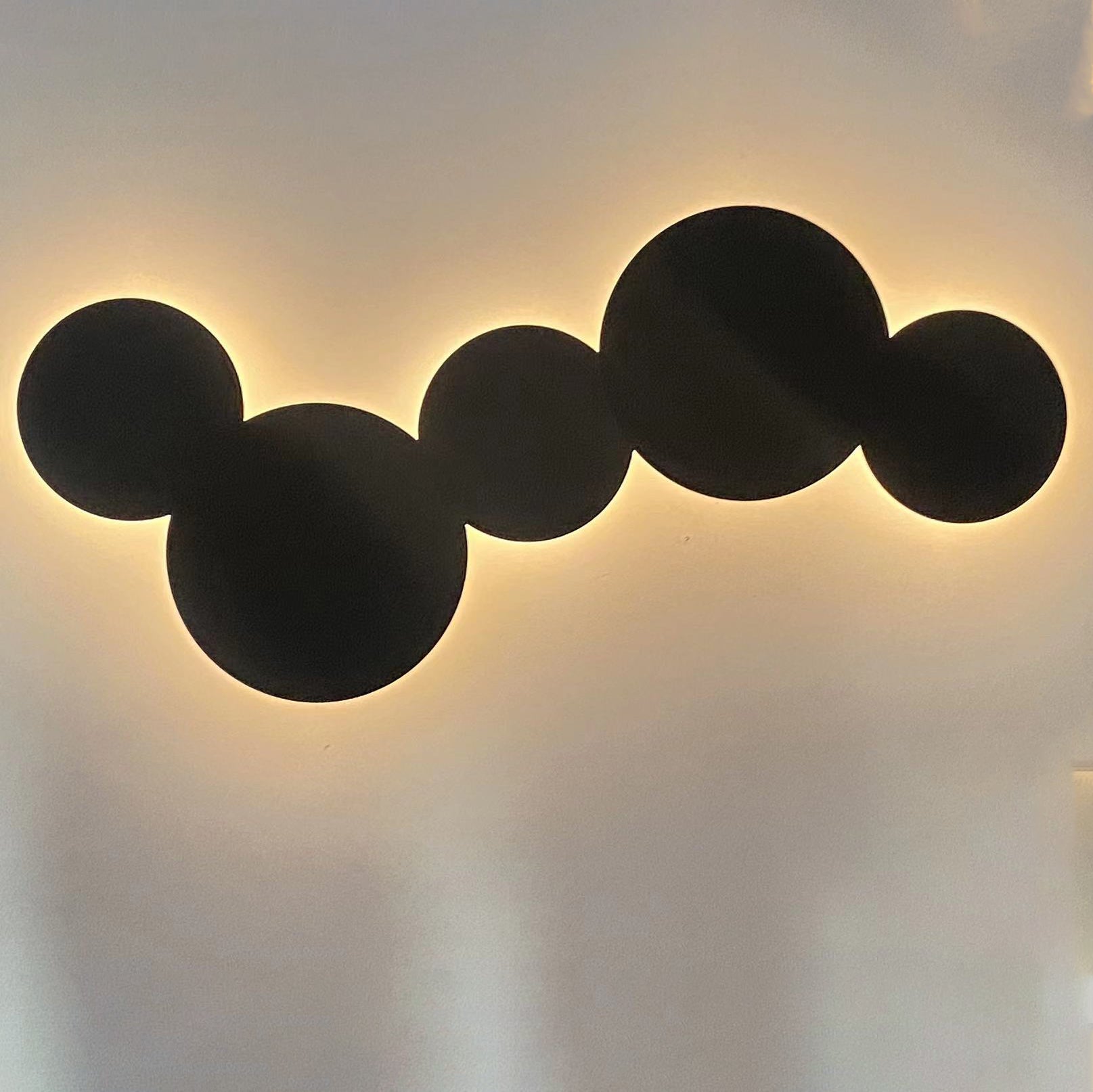 WINCHESTER VIVID ILLUMINATION WALL SCONCE