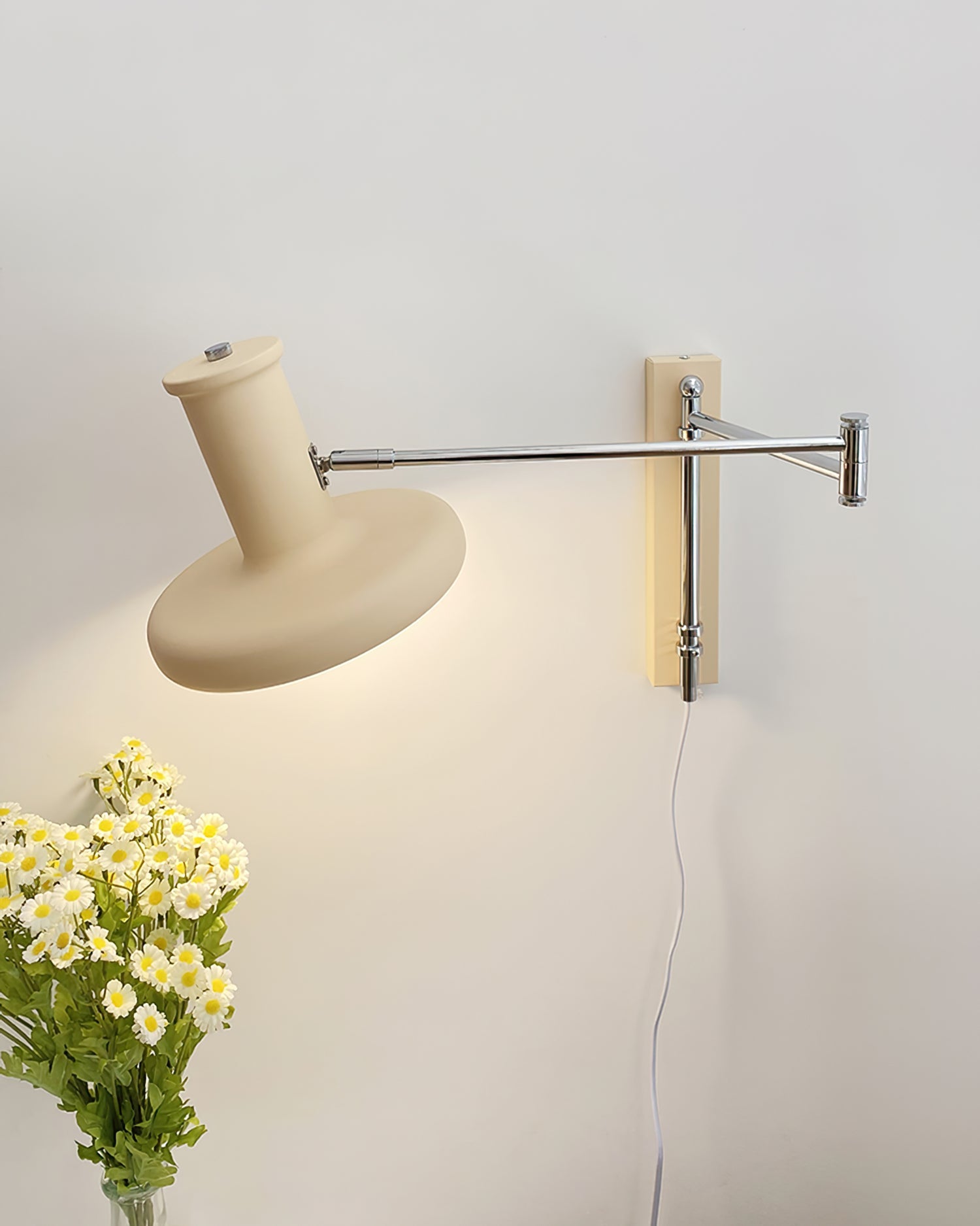 FENWICK IVORY PLUG-IN SCONCE