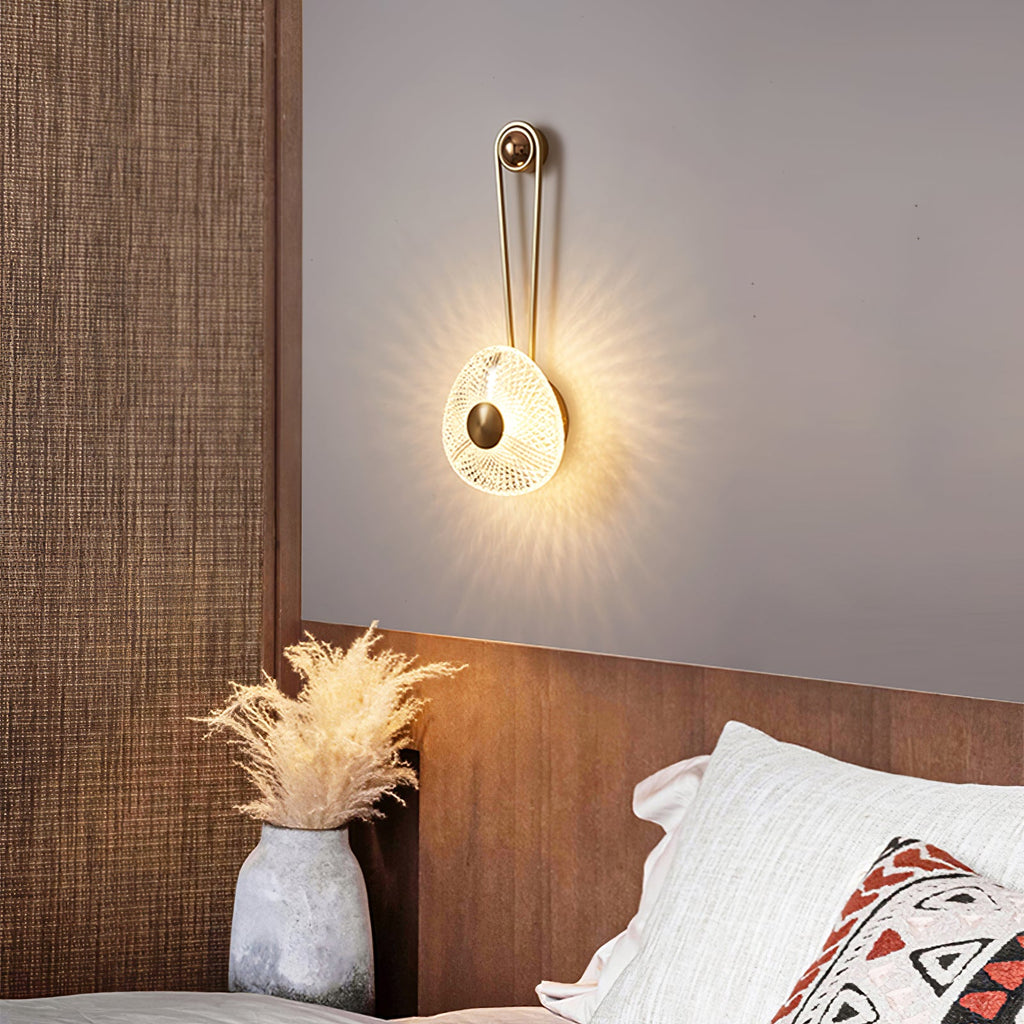 WINTHROP VINTAGE BRASS WALL SCONCE