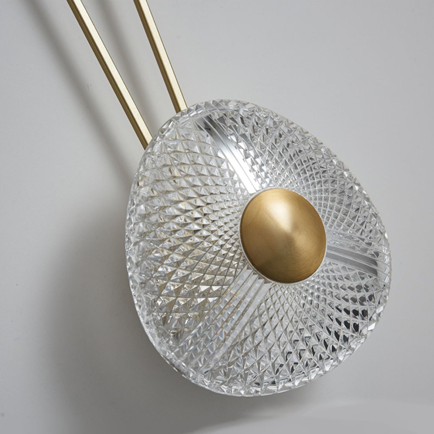WINTHROP VINTAGE BRASS WALL SCONCE