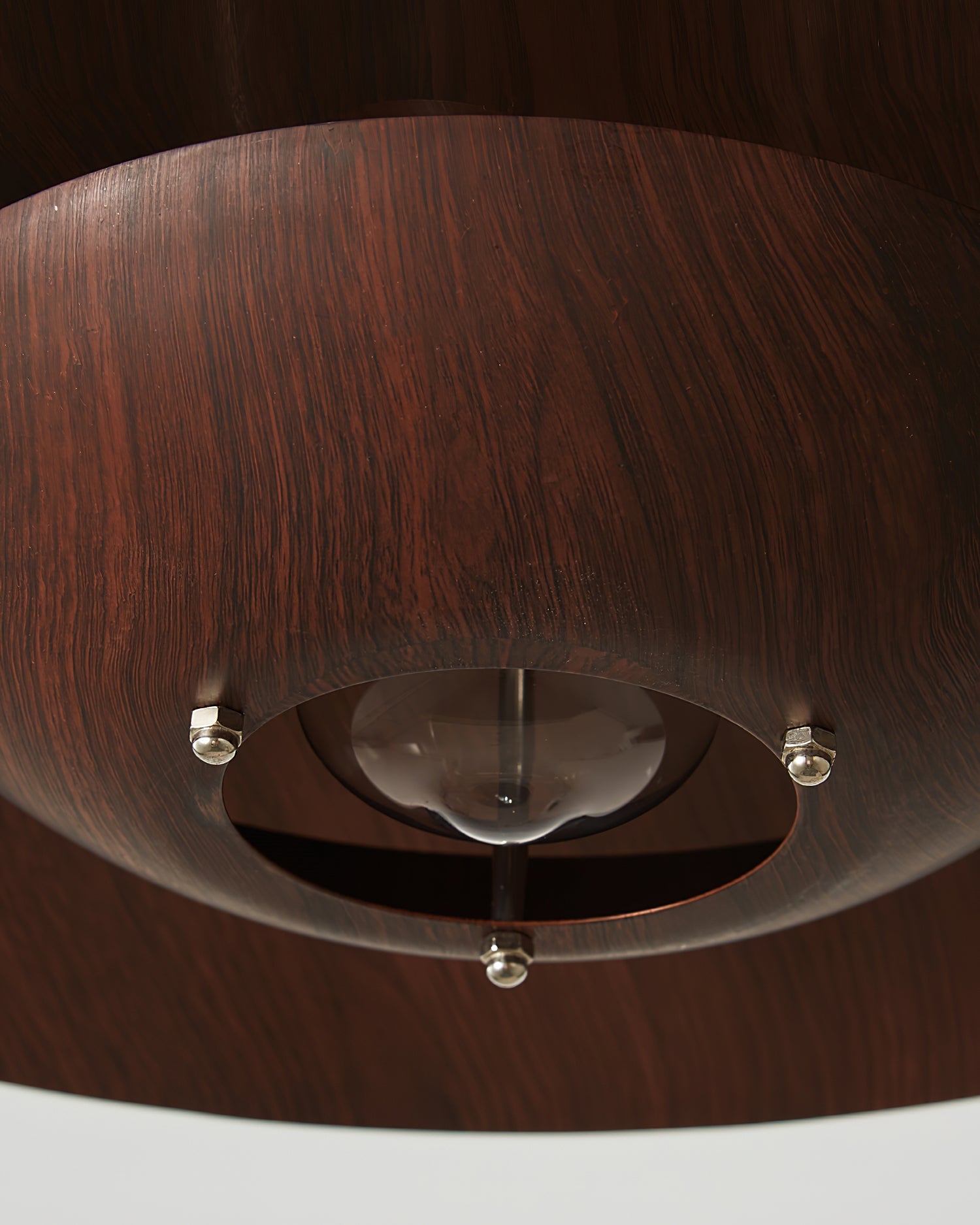 Chesterfield Luminaire