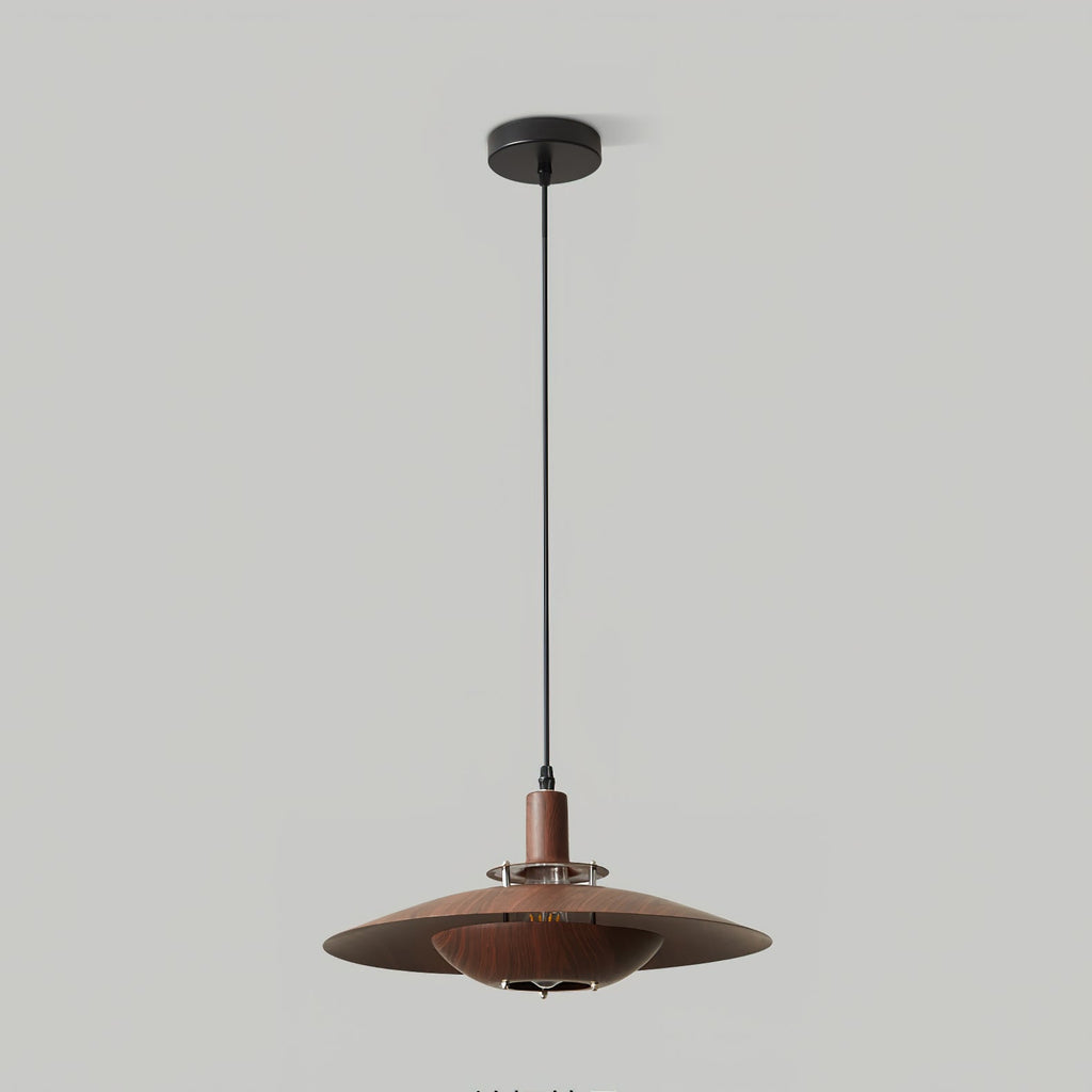 Chesterfield Luminaire