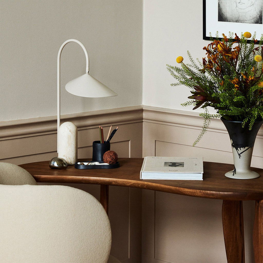 CHARLESTON HARMONY SINGLE SHADE LAMP