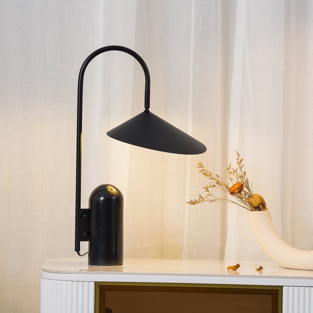 CHARLESTON HARMONY SINGLE SHADE LAMP