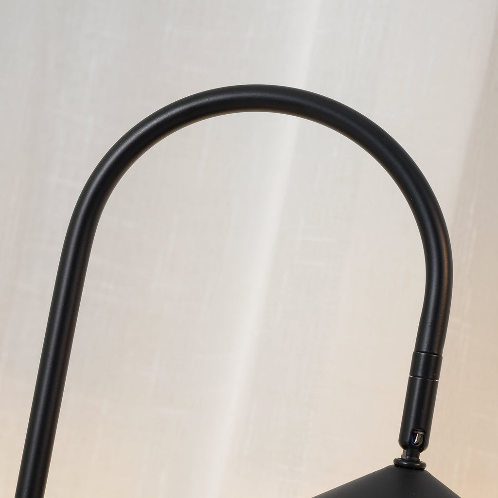 CHARLESTON HARMONY SINGLE SHADE LAMP