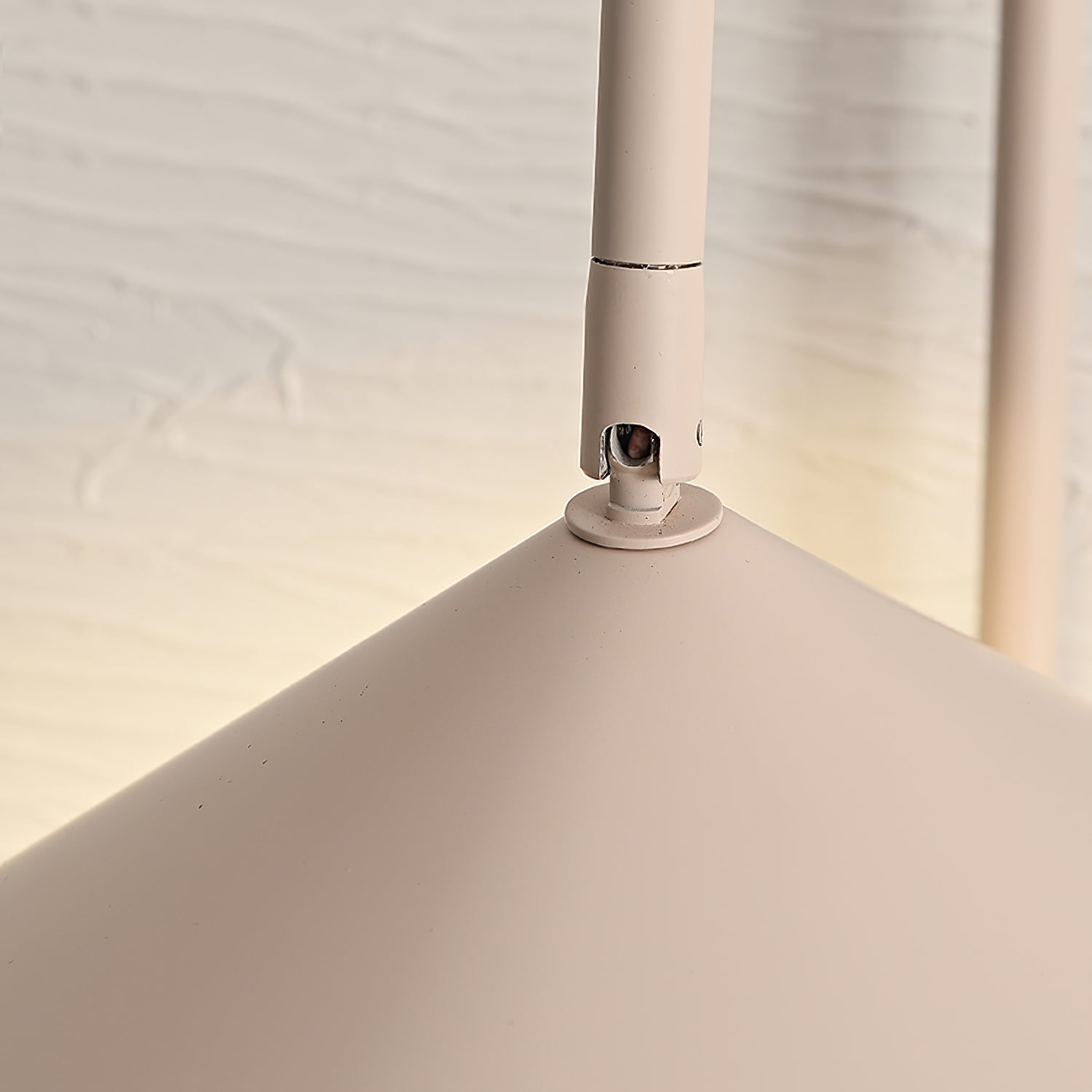 Ravenswood Illuminating Wall Sconce