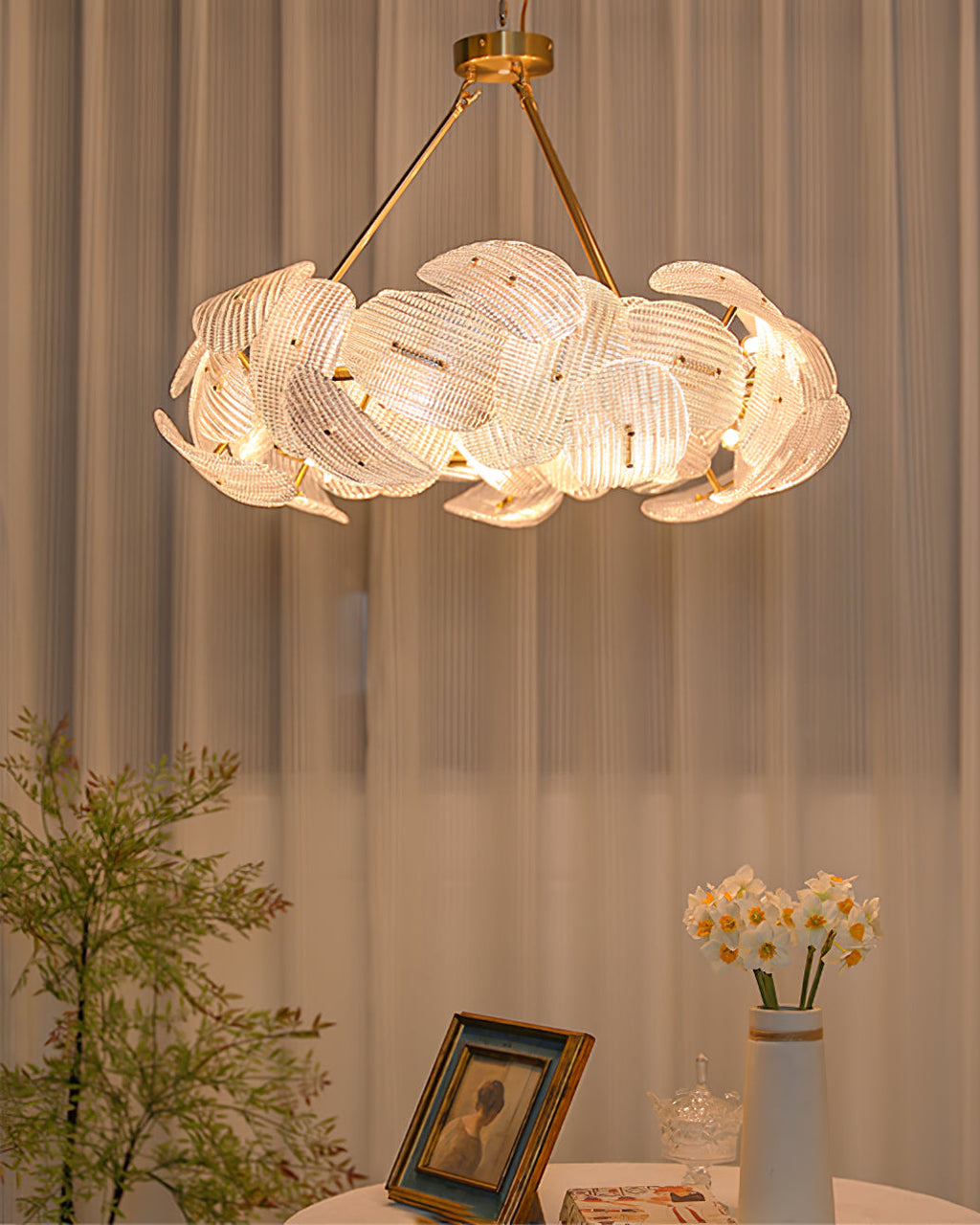 DERBYSHIRE STARBURST CEILING LIGHT