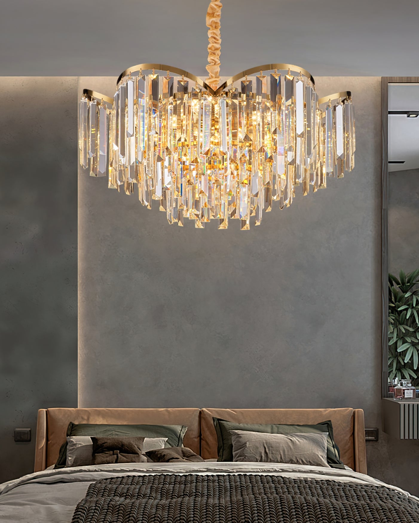 Vespera Crystal Cascade Lantern
