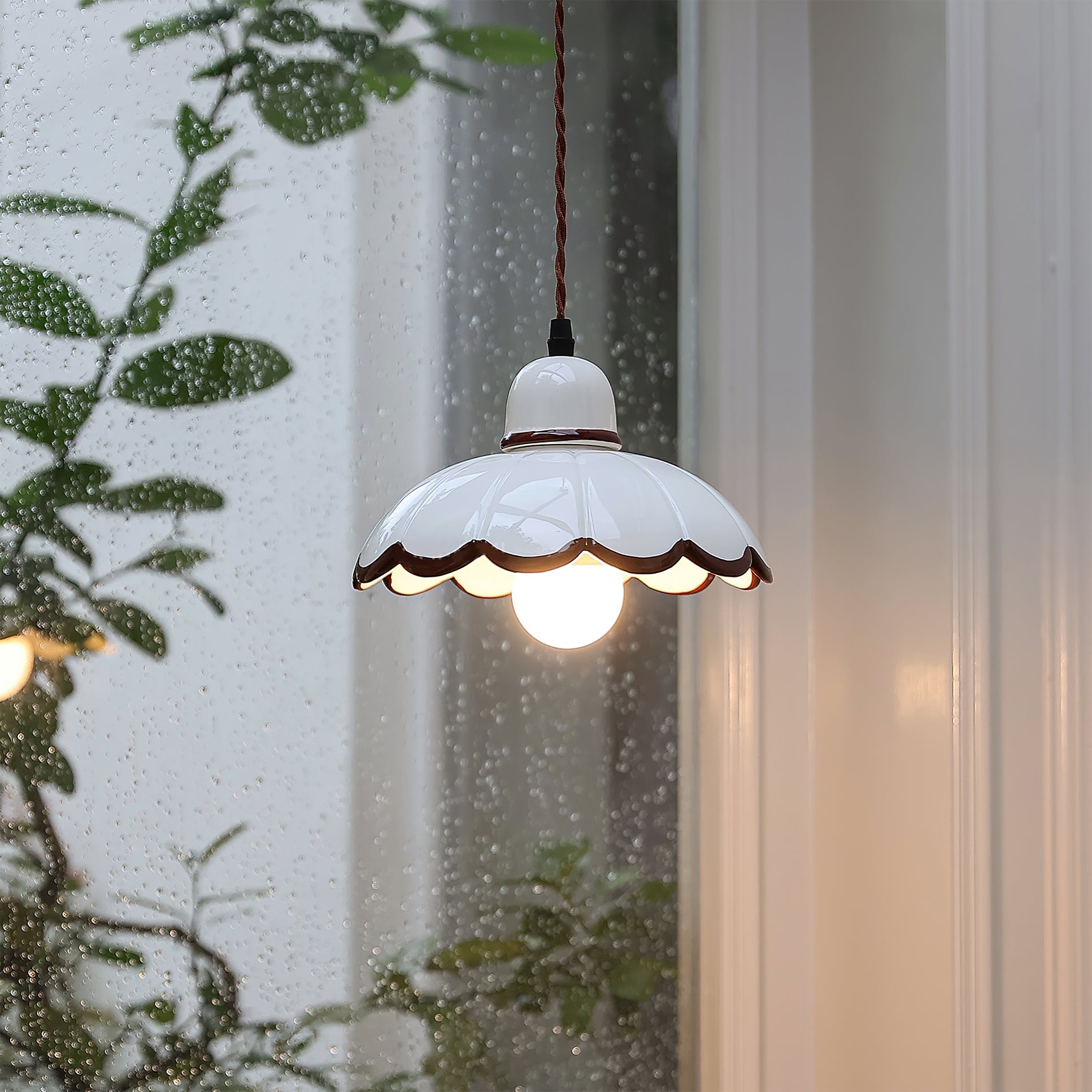 RAVENHURST CRYSTAL DROPLET HANGING LANTERN