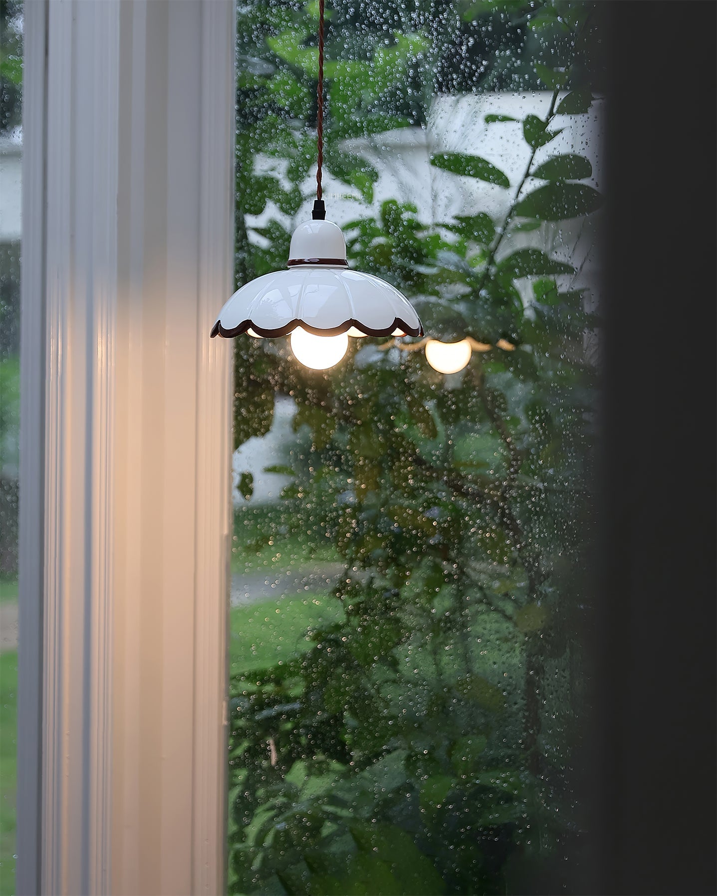 RAVENHURST CRYSTAL DROPLET HANGING LANTERN