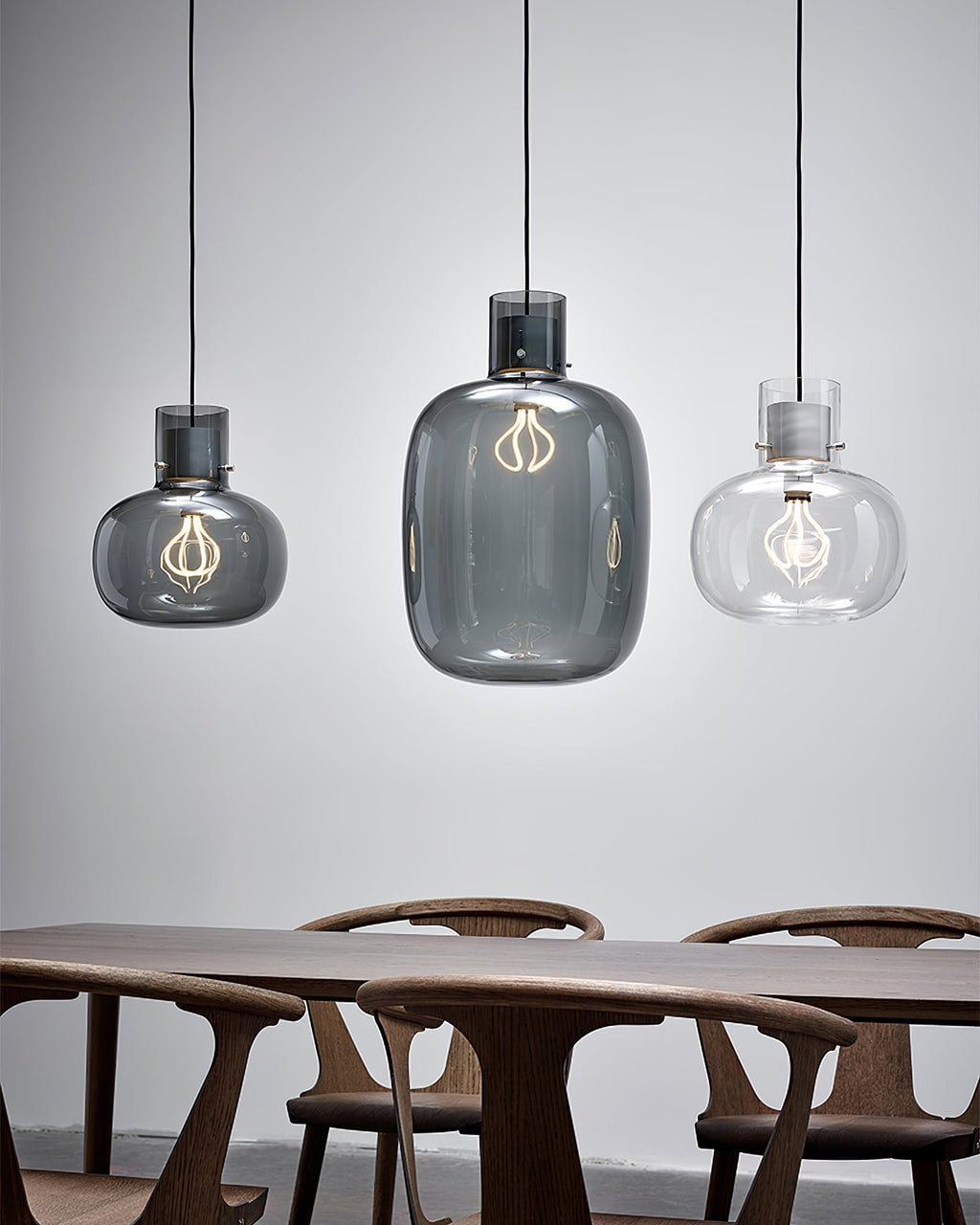 RAVENSCROFT LUMINAIRE HANGING LIGHT