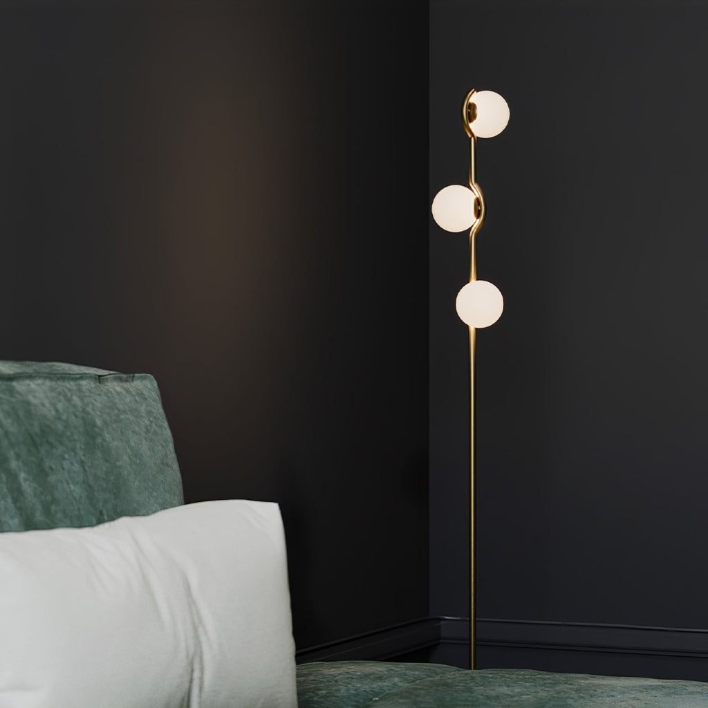 RAVENWOOD TAPERED FLOOR LANTERN