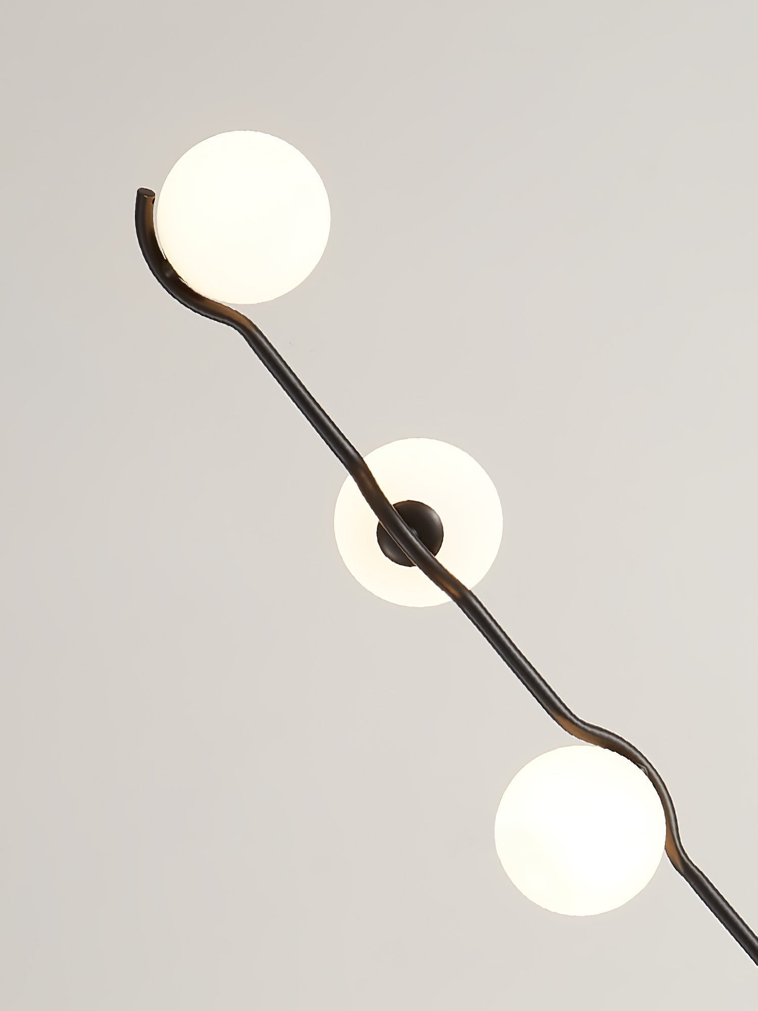 RAVENWOOD TAPERED FLOOR LANTERN