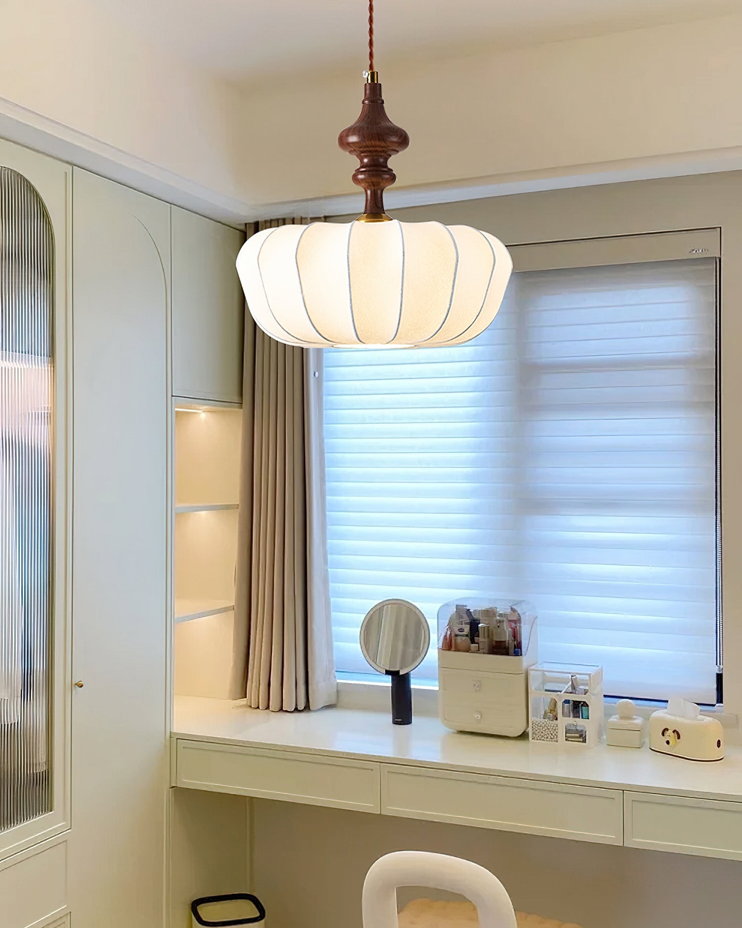 WINTHROP HANGING BELL LIGHT