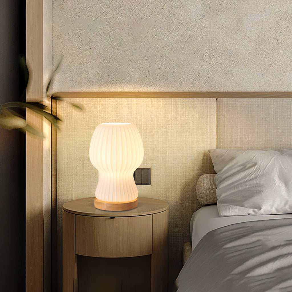 SERAFINA COASTAL INSPIRATION TABLE LAMP