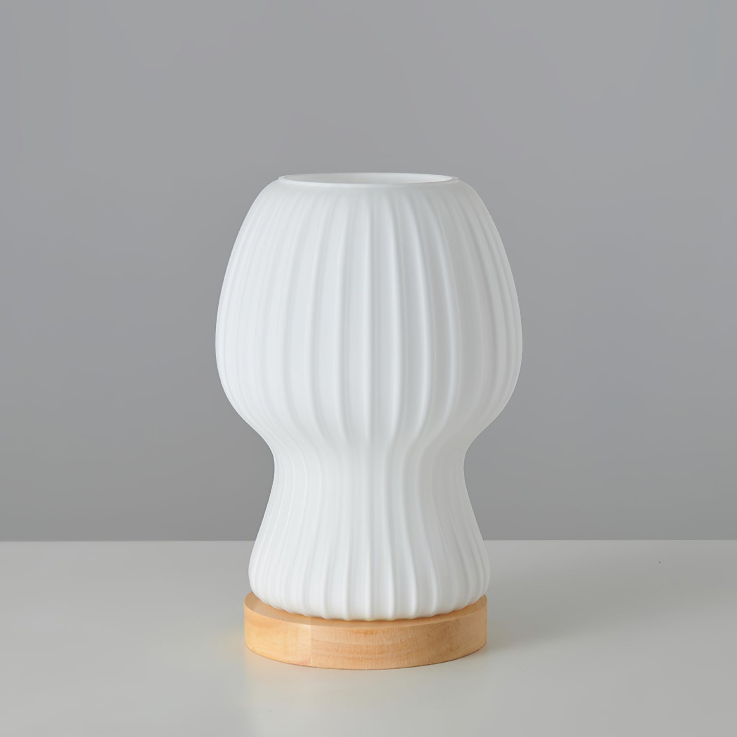 SERAFINA COASTAL INSPIRATION TABLE LAMP