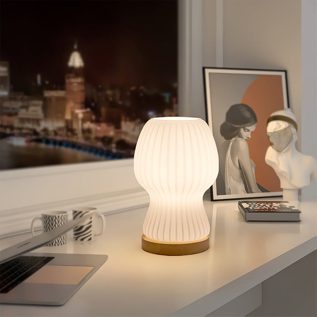 SERAFINA COASTAL INSPIRATION TABLE LAMP