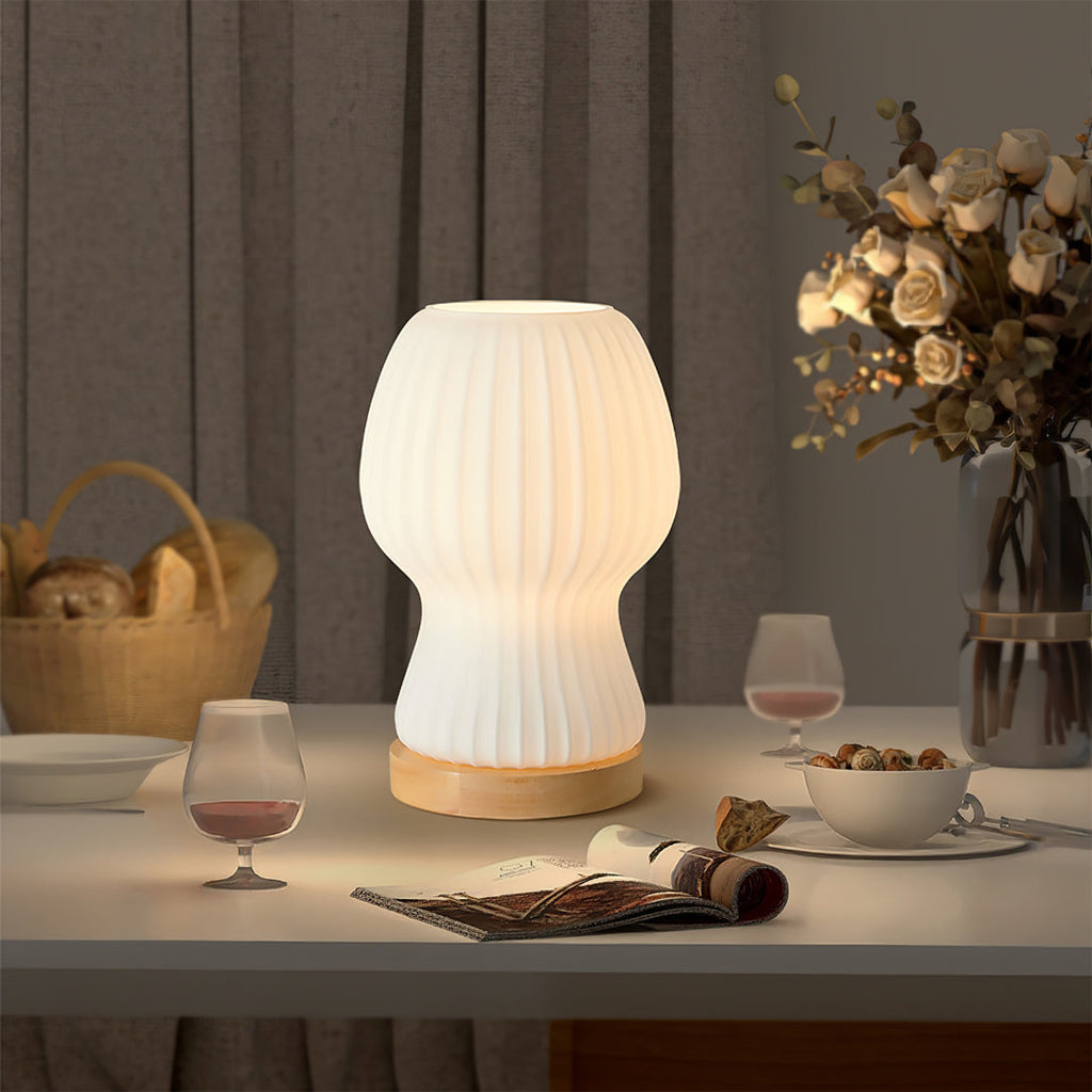 SERAFINA COASTAL INSPIRATION TABLE LAMP