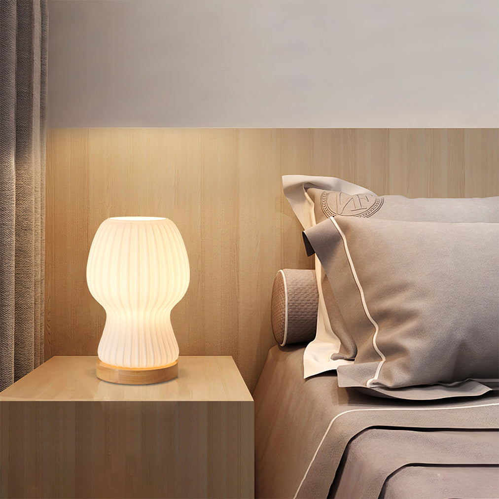 SERAFINA COASTAL INSPIRATION TABLE LAMP
