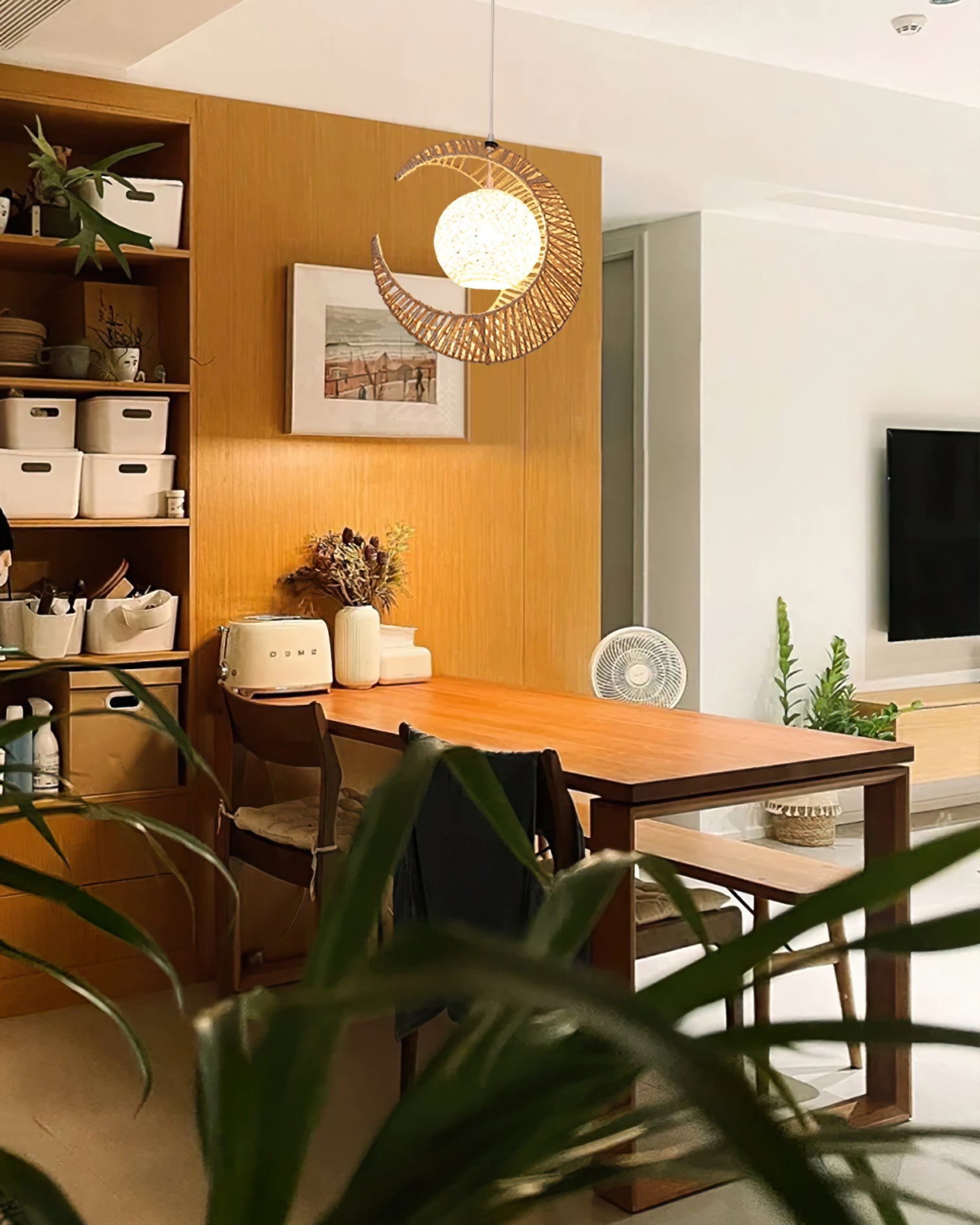 CELENIA LUNAR ORB HANGING LAMP