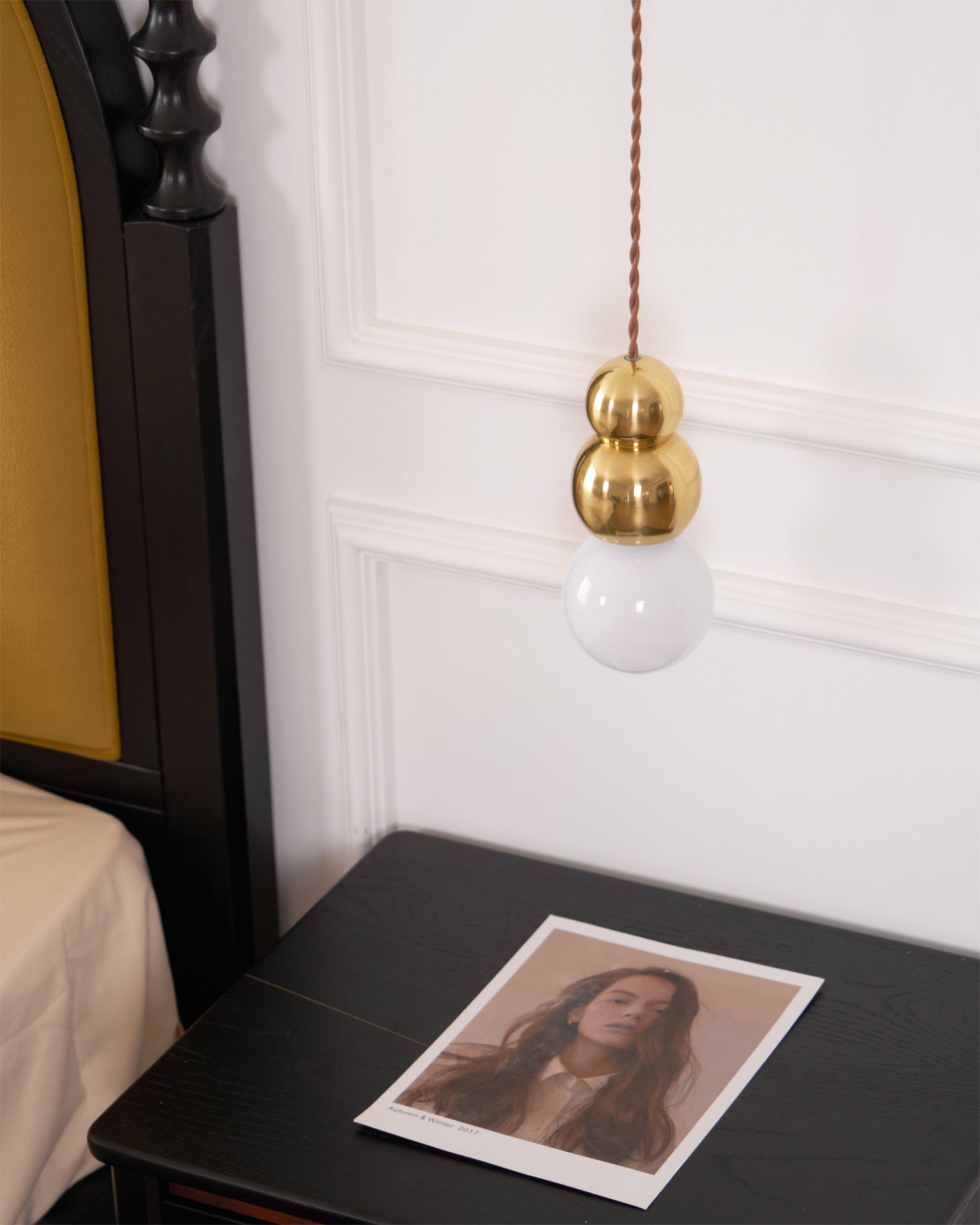 WINDSOR ORB HANGING LUMINAIRE