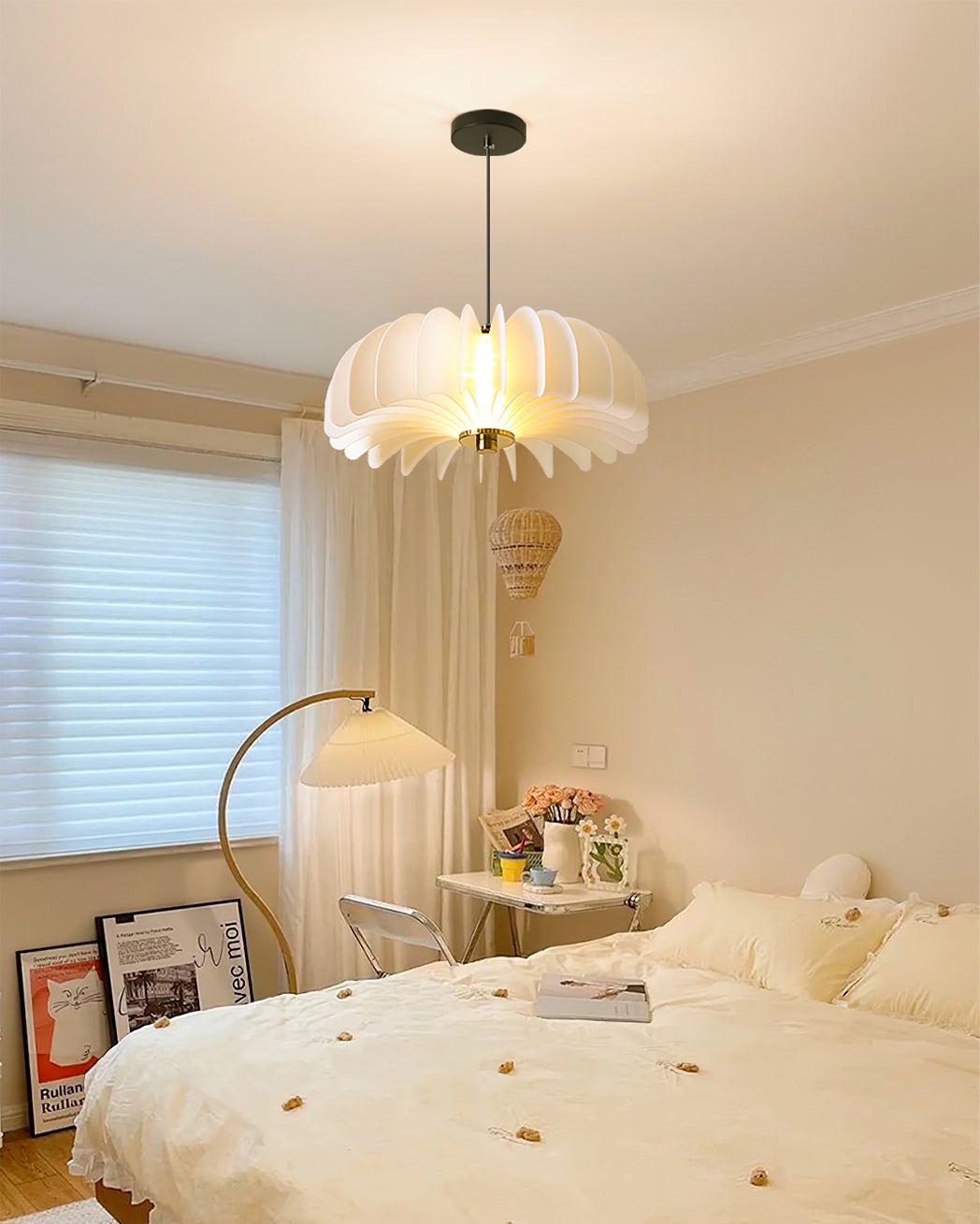 CHARLOTTE TUTU HANGING LANTERN