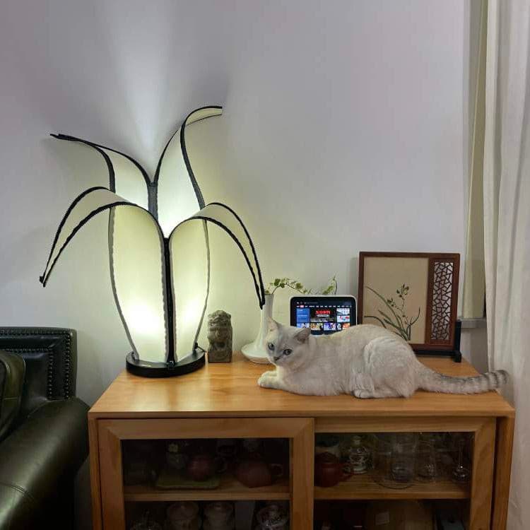 YELLOWSTONE FRUIT INSPIRATION TABLE LANTERN