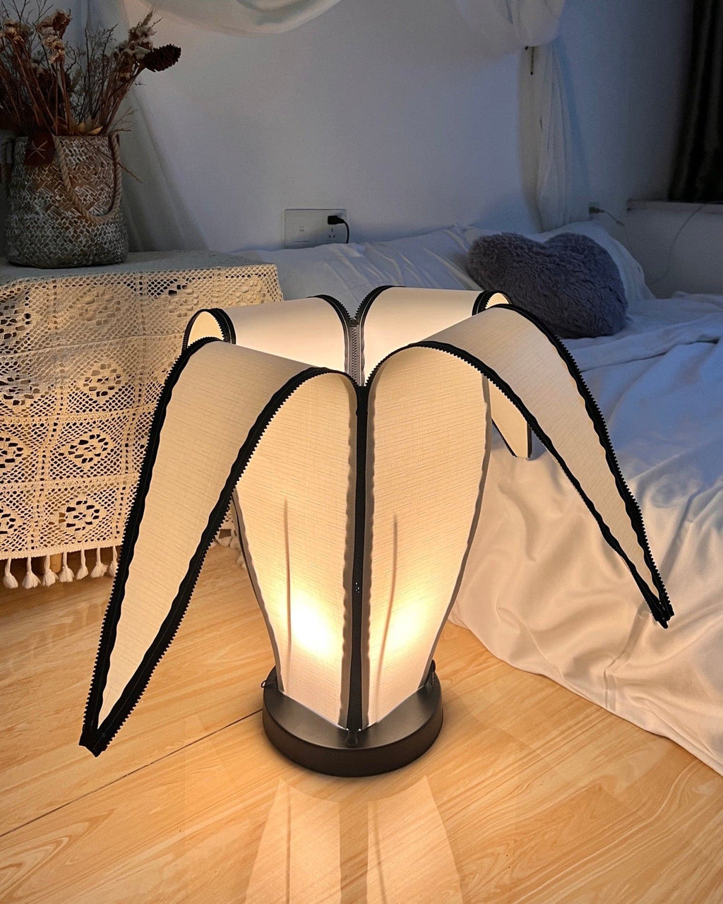 YELLOWSTONE FRUIT INSPIRATION TABLE LANTERN