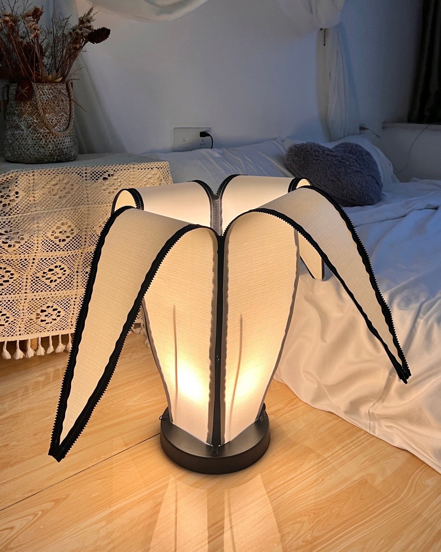 YELLOWSTONE FRUIT INSPIRATION TABLE LANTERN