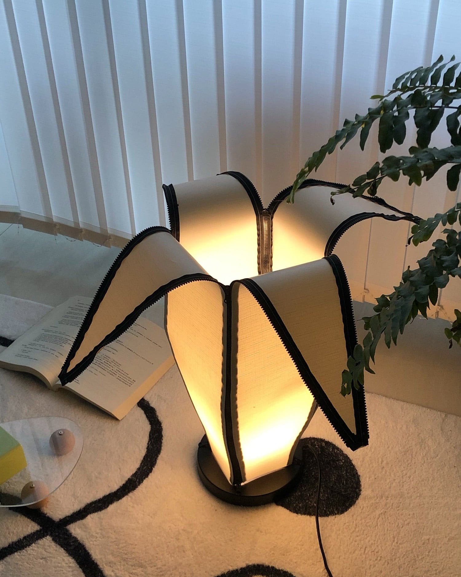 YELLOWSTONE FRUIT INSPIRATION TABLE LANTERN
