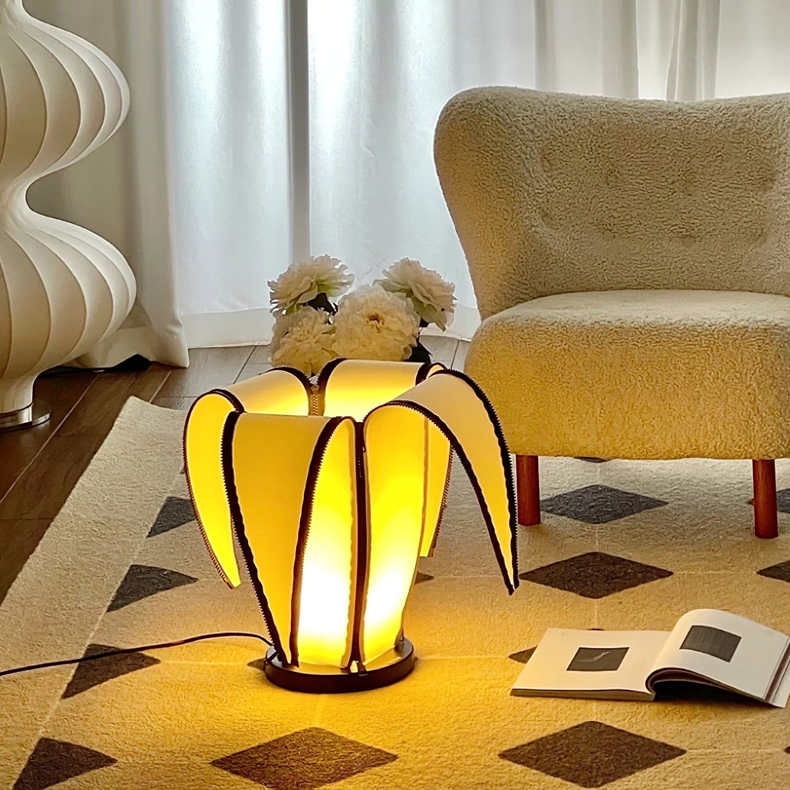 YELLOWSTONE FRUIT INSPIRATION TABLE LANTERN