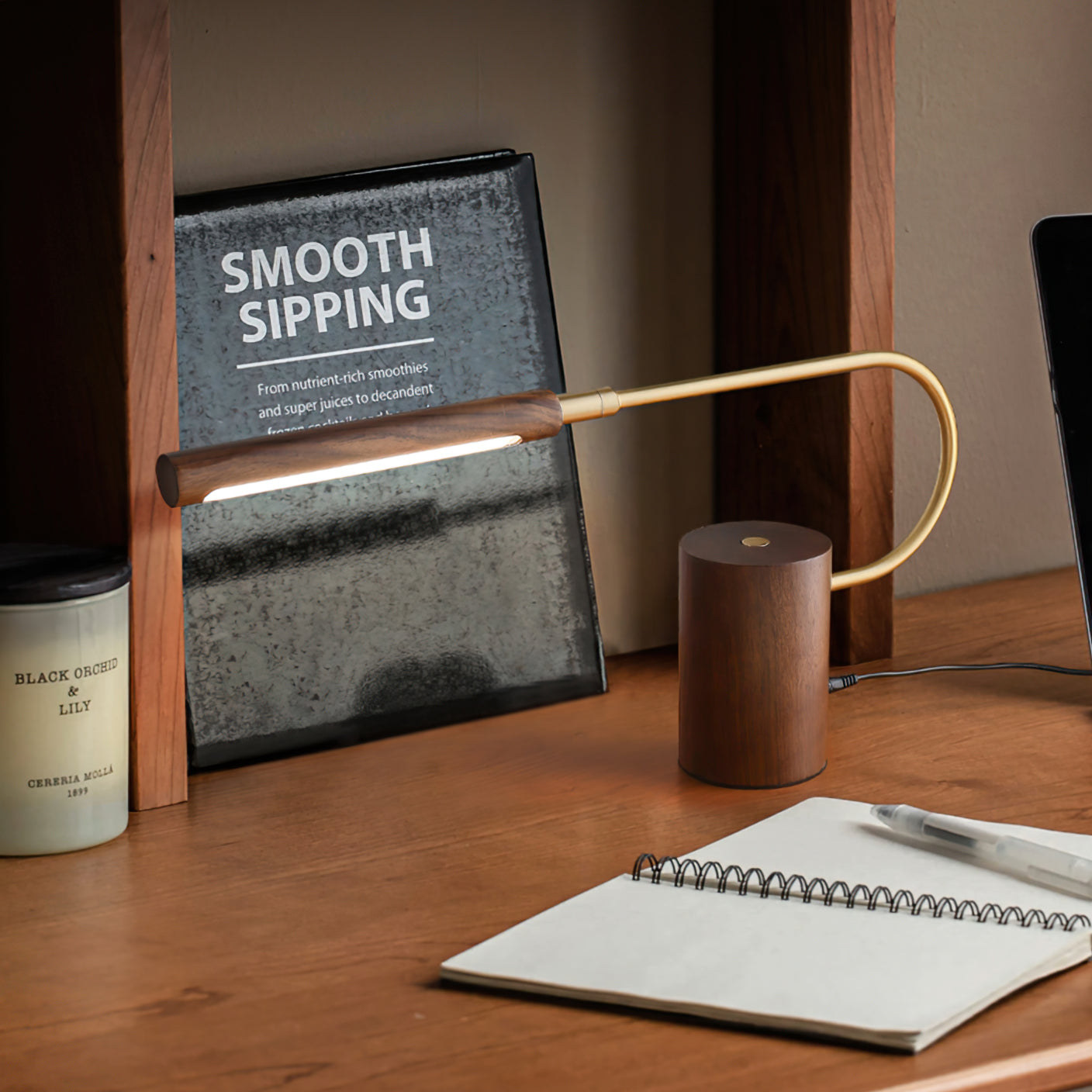 RAVENHURST TAPERED GLEAM TABLE LAMP