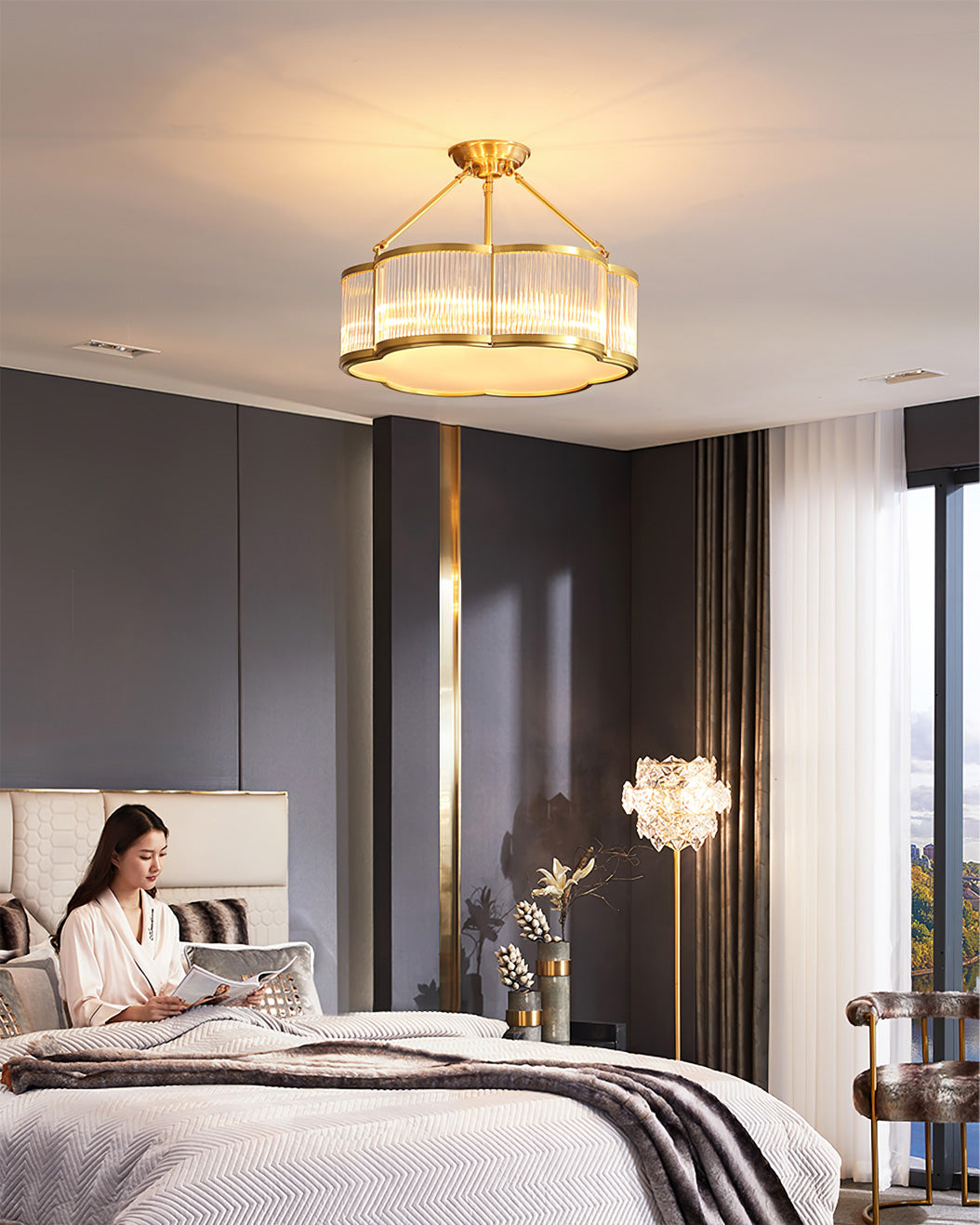 VANDERBILT HERITAGE BRASS CHANDELIER