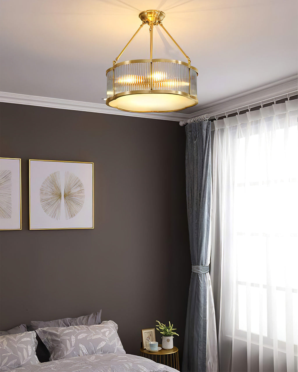 VANDERBILT HERITAGE BRASS CHANDELIER