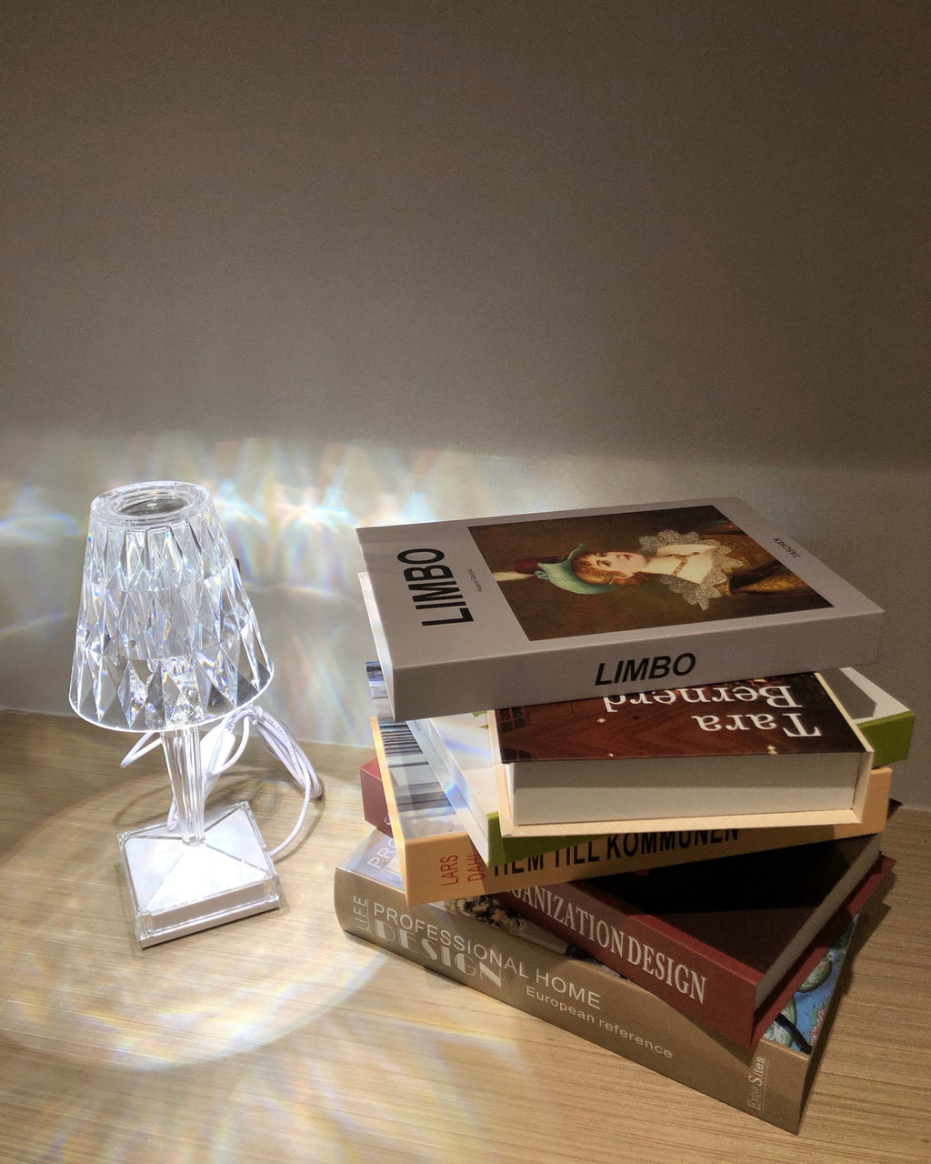 FENWICK LUMINOUS ORB TABLE LIGHT