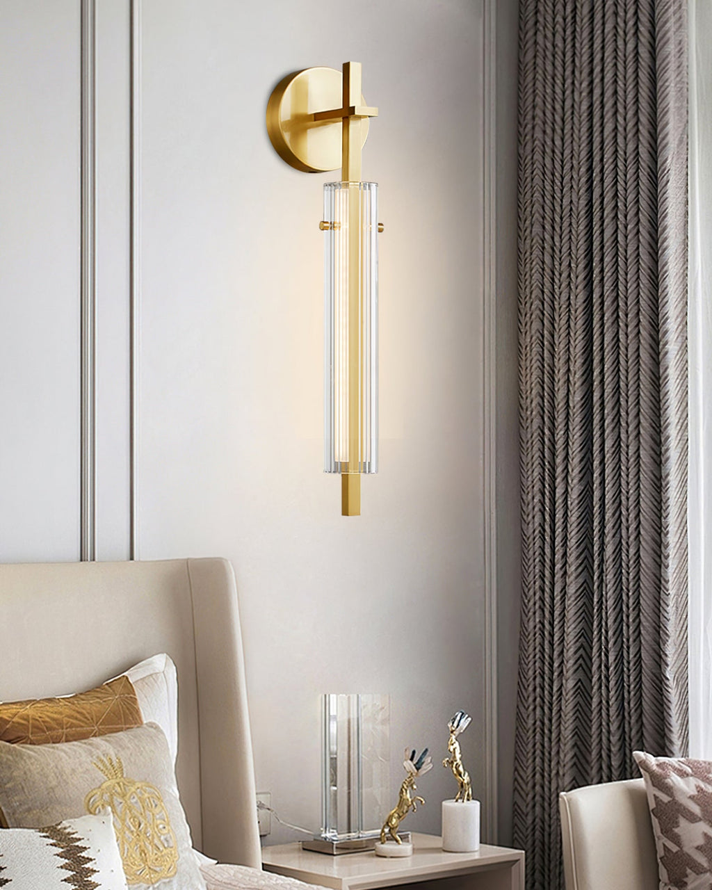 RAVENWOOD ILLUMINATED WALL SCONCE