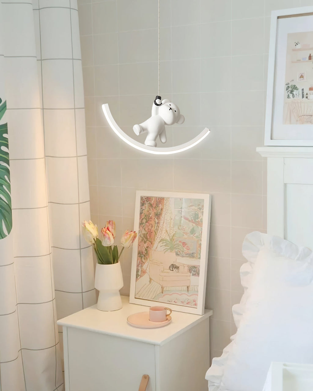 WINTERBOURNE POLISHED RESIN BEAR PENDANT LIGHT