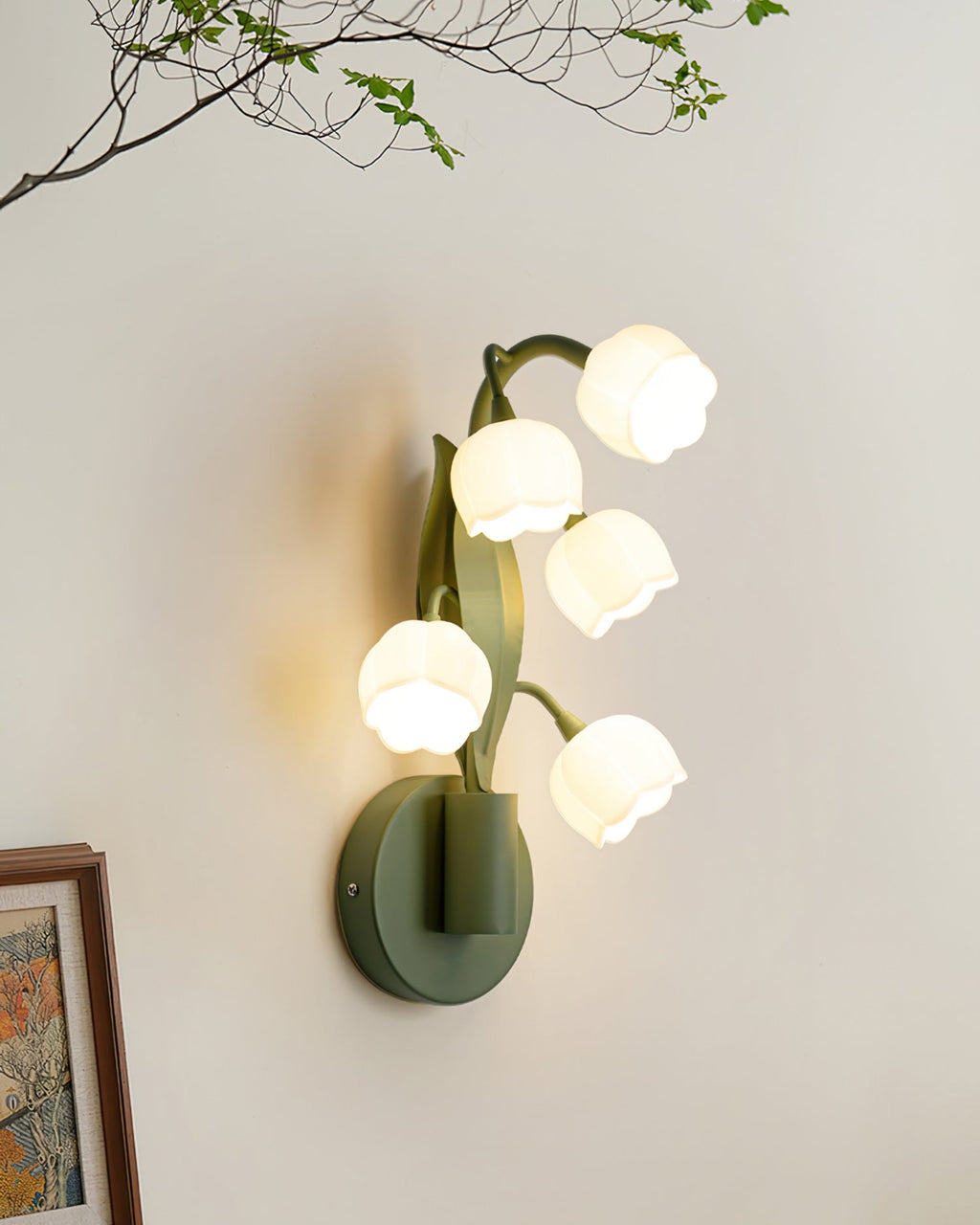 VIOLETTA FLORAL EMBELLISHED WALL SCONCE