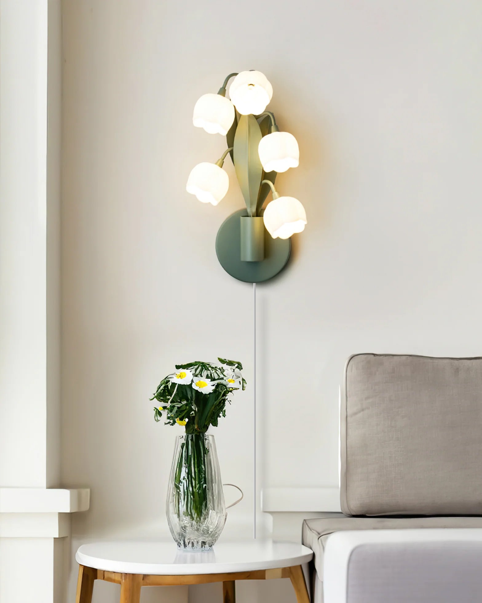 RAVENSDALE BLOOMING WALL SCONCE