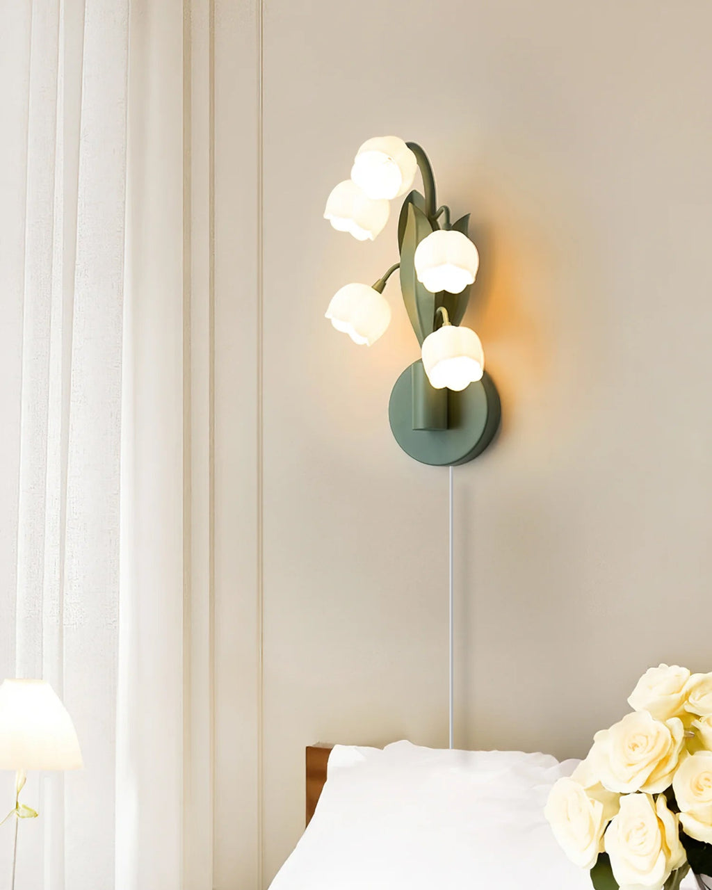 RAVENSDALE BLOOMING WALL SCONCE