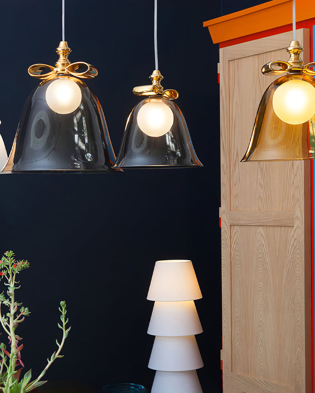 WINTHROP BELL-SHAPED HANGING LANTERN