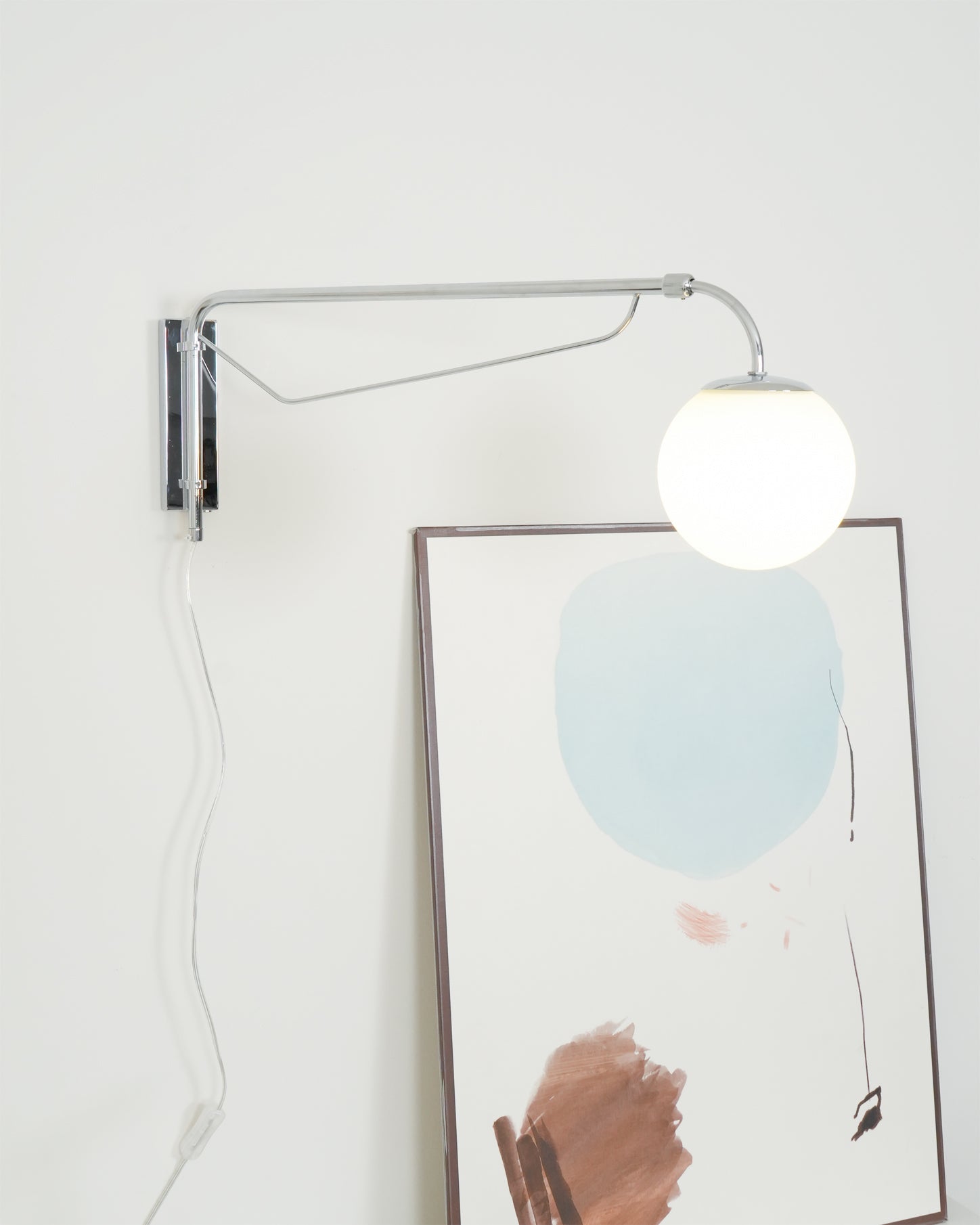 FENWICK WALL-MOUNTED ILLUMINATOR