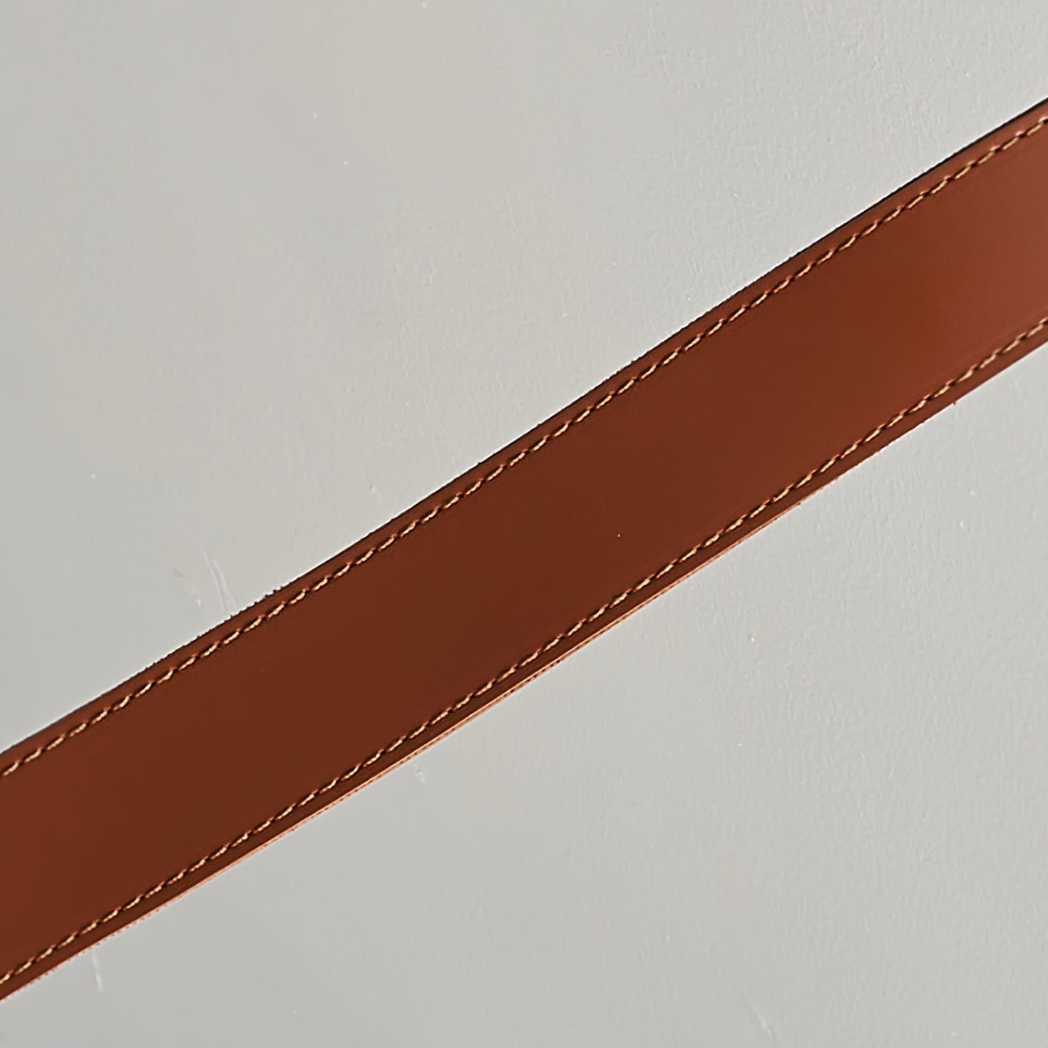 CHARLESTON LEATHER BALL PENDANT LIGHT