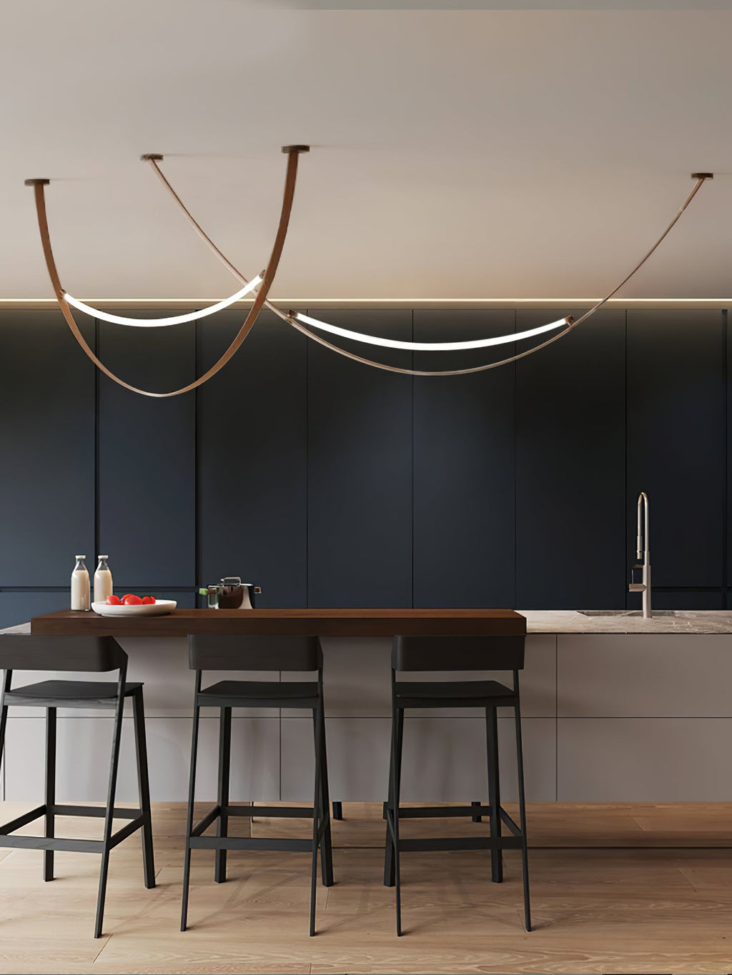 WINTHROP LEATHER HANGING LANTERN
