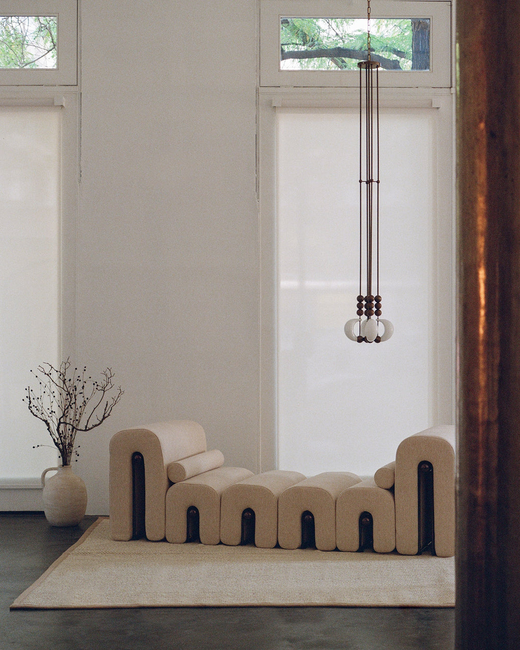 CARLISLE CURVED GLASS ILLUMINATOR