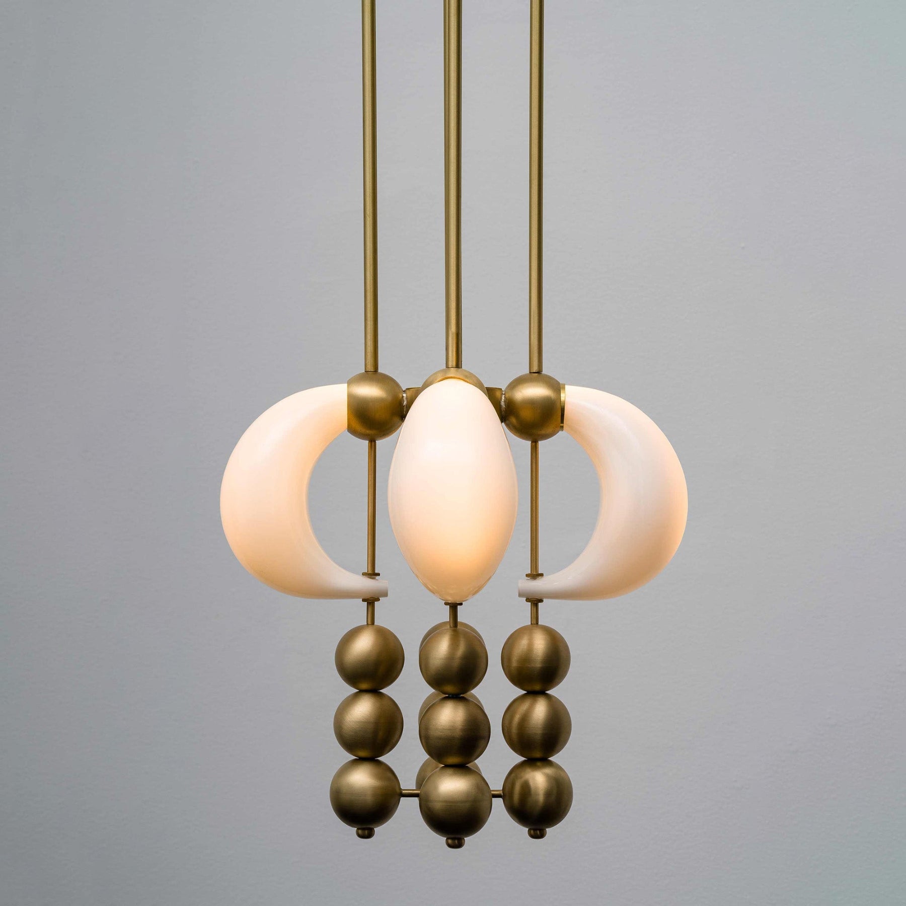 CARLISLE CURVED GLASS ILLUMINATOR