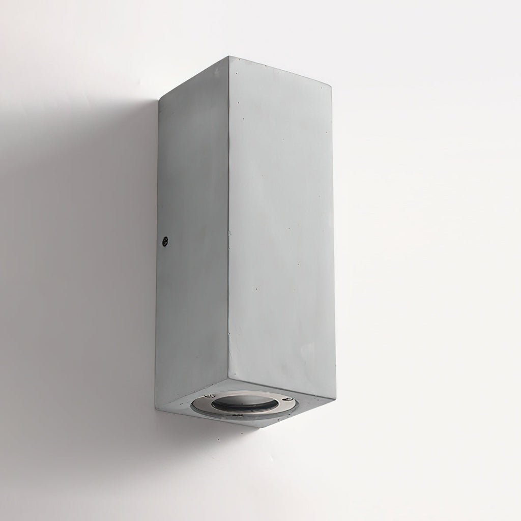 RAVENHALL GLOWING WALL SCONCE
