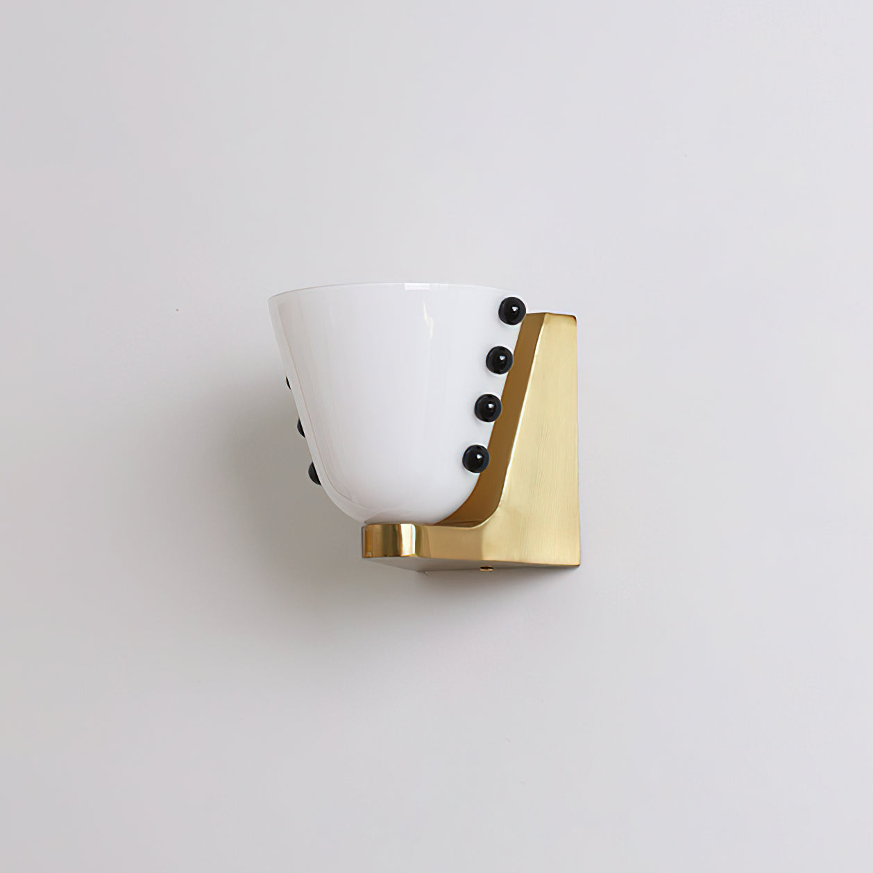 THORNFIELD FRUIT BUNCH WALL SCONCE